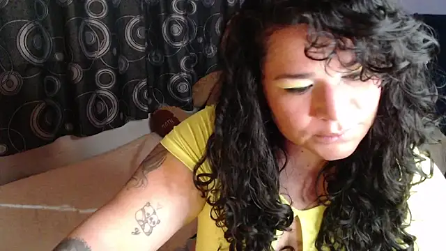 Snapshot of ANGELIQUE_KLANE chatting on 13, 5, 2026 ANGELIQUE KLANE online show from 13, 5, 2026