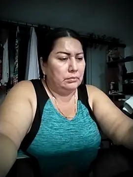 Snapshot of Brenda_Berck_ chatting on 1, 4, 2026 Brenda Berck online show from 1, 4, 2026