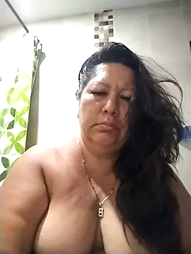 Snapshot of Brenda_Berck_ chatting on 11, 4, 2026 Brenda Berck online show from 11, 4, 2026