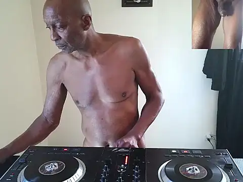 longdick4you8686 online show from 20, 6, 2026