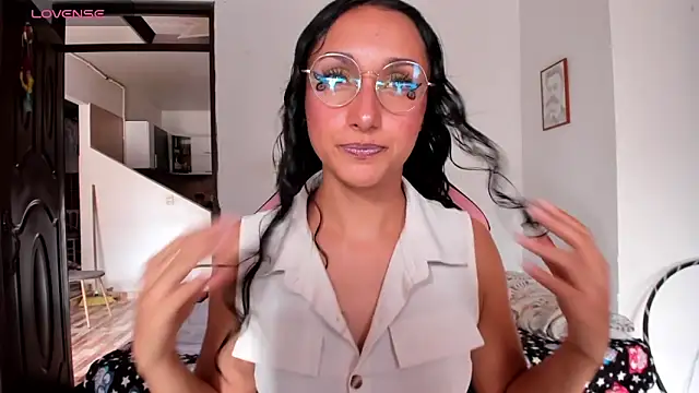 Snapshot of adrena_10 chatting on 10, 6, 2026 adrena 10 online show from 10, 6, 2026