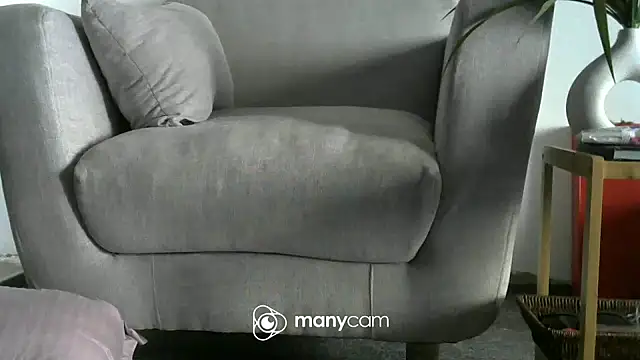 missytrig online show from 24, 2, 2025