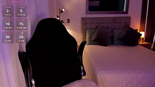 AmyWood online show from 25, 10, 2025