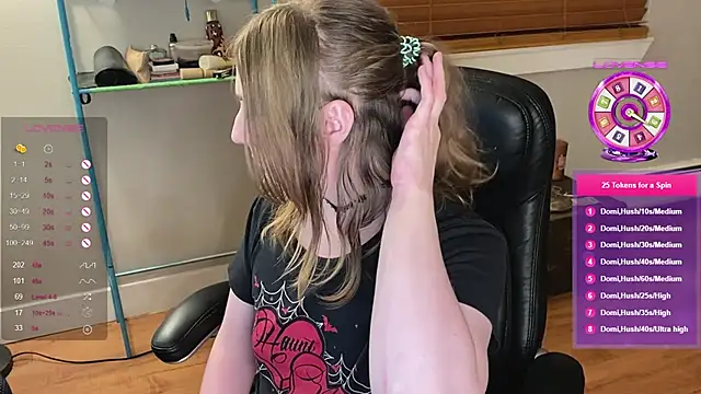 luluvaladon online show from 3, 3, 2025