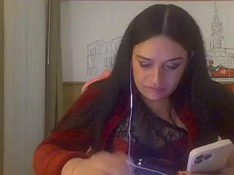 luanadigarda online show from 14, 2, 2025