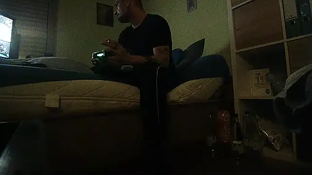 NiceHunter89 online show from 10, 3, 2026