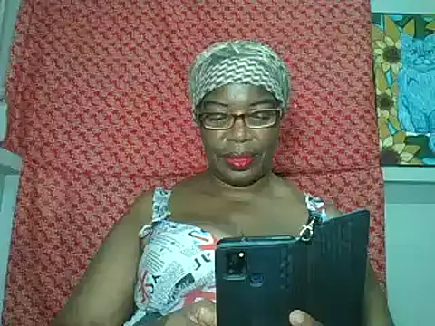 Snapshot of pink69pussy chatting on 28, 12, 2024 pink69pussy online show from 28, 12, 2024