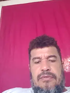 Snapshot of tarra122 chatting on 2, 5, 2026 tarra122 online show from 2, 5, 2026