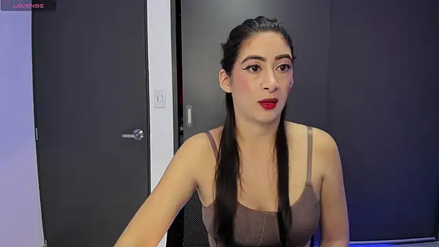 MeganWhite3 online show from 24, 10, 2025