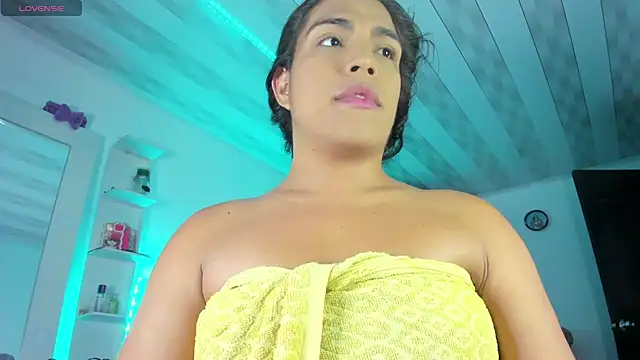 briitany hot online show from 13, 12, 2024