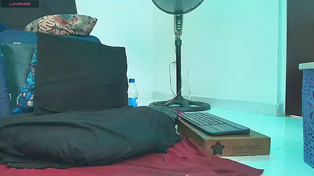 abigail curvy online show from 20, 2, 2025