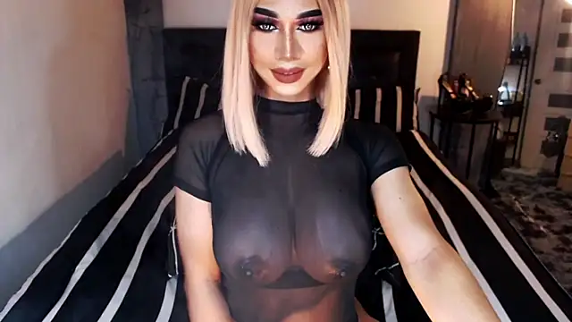 MassiveCockxMistress online show from 15, 5, 2026