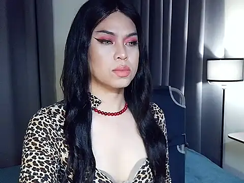 Snapshot of MistressLuna1 chatting on 18, 7, 2026 MistressLuna1 online show from 18, 7, 2026