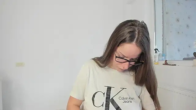 Snapshot of DiamondKay chatting on 5, 2, 2026 DiamondKay online show from 5, 2, 2026