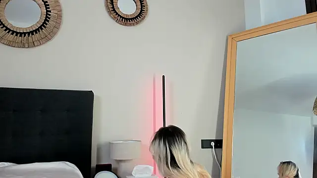 Snapshot of mazekyn chatting on 19, 3, 2025 mazekyn online show from 19, 3, 2025