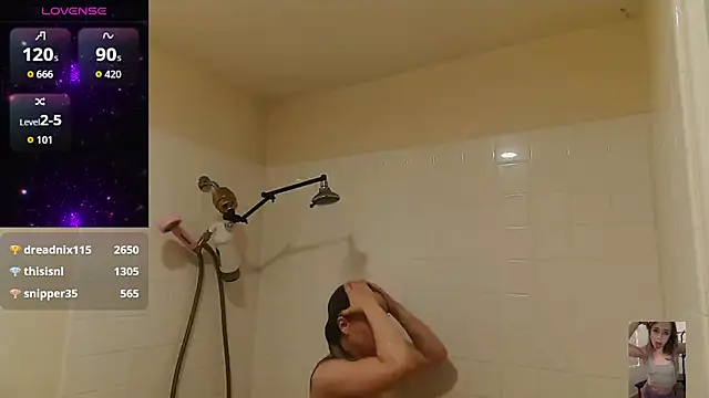 Blondiewithanass online show from 4, 12, 2025