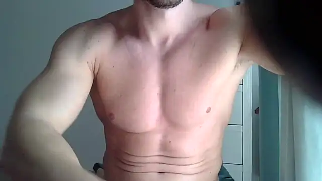 Snapshot of woolfiie chatting on 17, 3, 2026 woolfiie online show from 17, 3, 2026