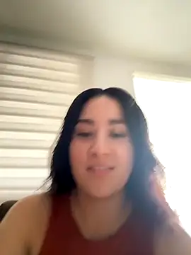 Nina lovi online show from 27, 11, 2025