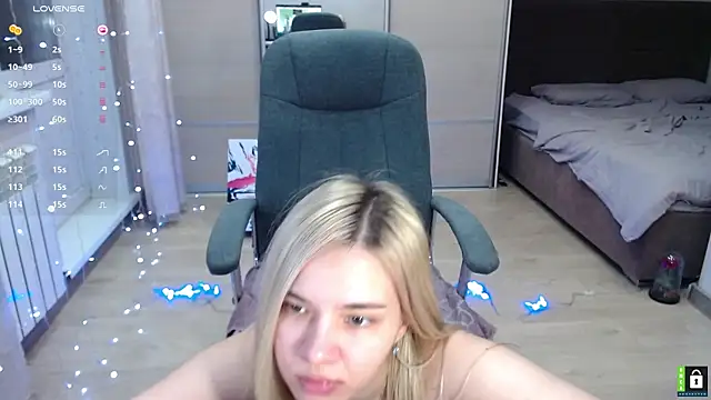 Snapshot of Lana__Nova chatting on 24, 1, 2025 Lana  Nova online show from 24, 1, 2025