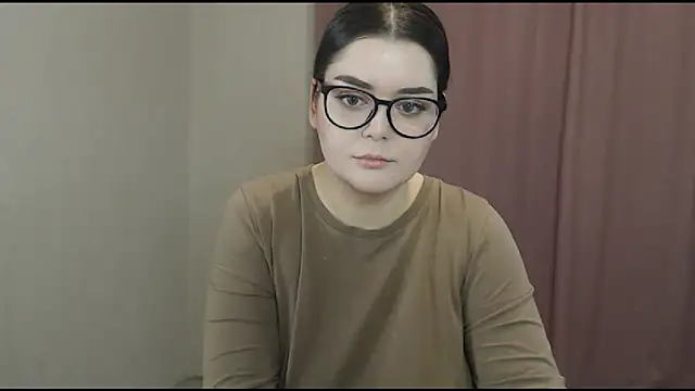 ohhhMie online show from 1, 3, 2025