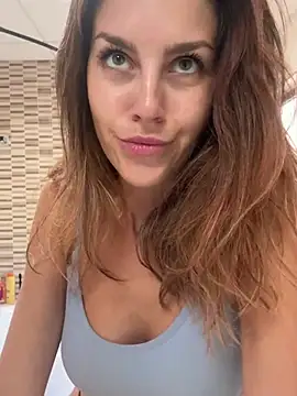 nicole 98 online show from 4, 7, 2026