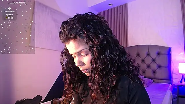 Snapshot of ximena_diaz chatting on 24, 1, 2025 ximena diaz online show from 24, 1, 2025