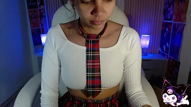 Snapshot of ximena_diaz chatting on 4, 2, 2025 ximena diaz online show from 4, 2, 2025