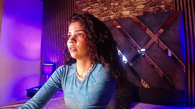 Snapshot of ximena_diaz chatting on 28, 2, 2025 ximena diaz online show from 28, 2, 2025