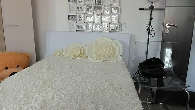 sweetemy4u online show from 14, 2, 2025