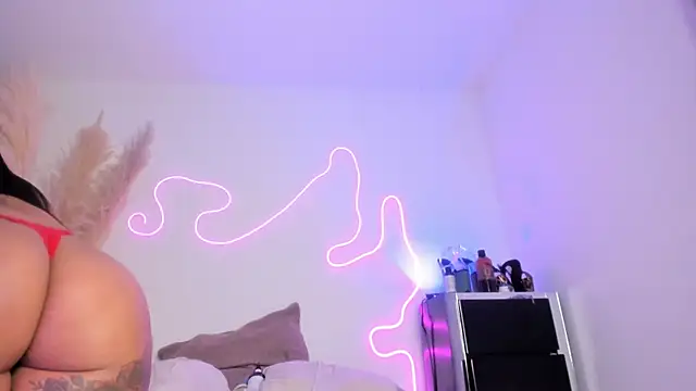 Ariana lopezz online show from 26, 3, 2026