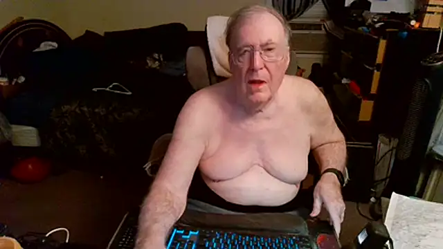 Snapshot of Toastir chatting on 14, 5, 2026 Toastir online show from 14, 5, 2026