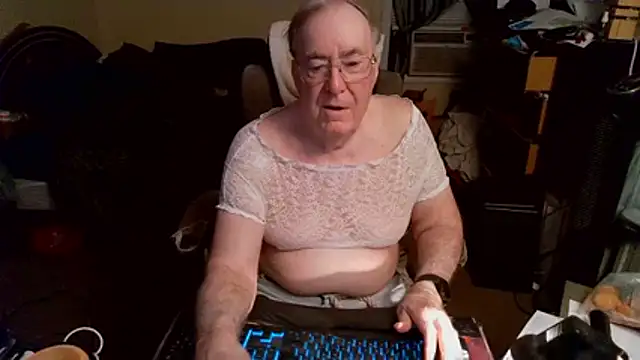 Snapshot of Toastir chatting on 27, 5, 2026 Toastir online show from 27, 5, 2026