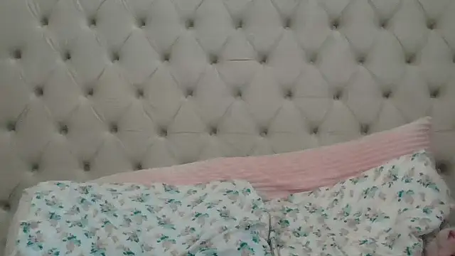 Snapshot of beautylovess chatting on 7, 2, 2026 beautylovess online show from 7, 2, 2026