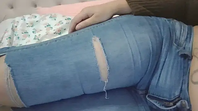 Snapshot of beautylovess chatting on 19, 2, 2026 beautylovess online show from 19, 2, 2026