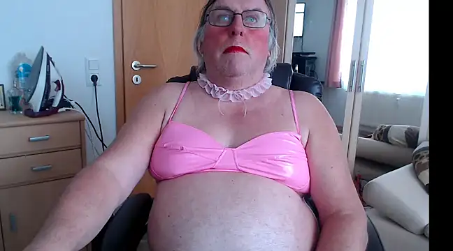 Sissygera online show from 11, 1, 2025