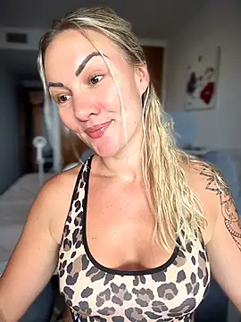 Snapshot of NastyMilf_ chatting on 18, 6, 2026 NastyMilf online show from 18, 6, 2026