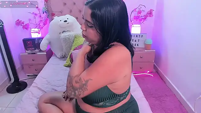 LillyCandy online show from 6, 3, 2025