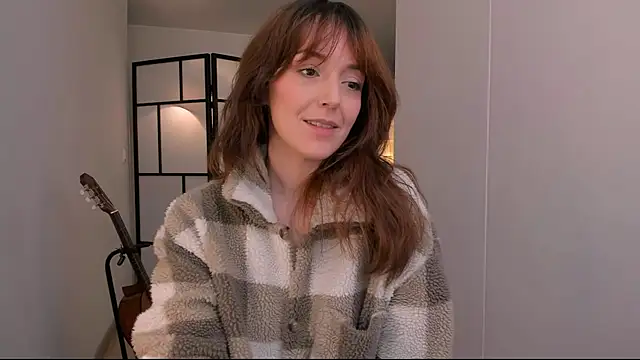 molly marmalade  online show from 7, 7, 2026