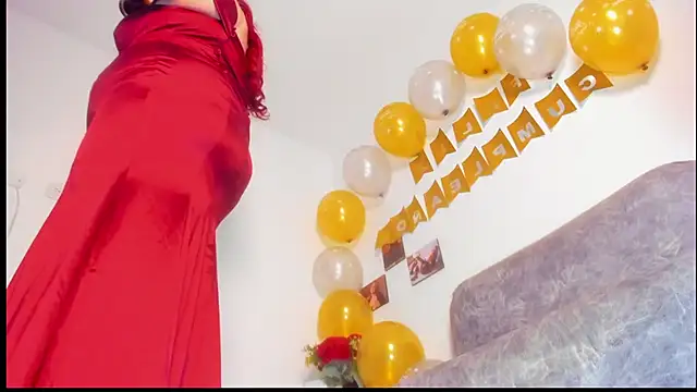 MIss Kendall  online show from 7, 3, 2025