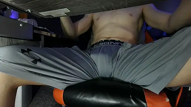 Dick and muscles online show from 22, 3, 2025