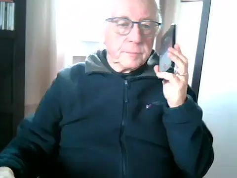 Snapshot of johnjohn622662 chatting on 10, 2, 2026 johnjohn622662 online show from 10, 2, 2026