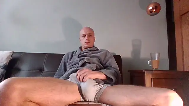 Snapshot of moggleflop1 chatting on 27, 2, 2026 moggleflop1 online show from 27, 2, 2026