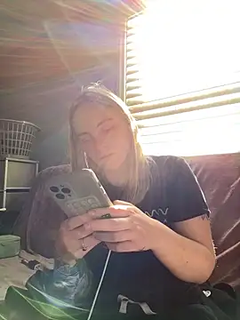 jaseyrae online show from 13, 5, 2026