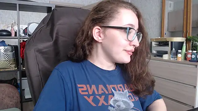 AnKey Rayah online show from 4, 2, 2025