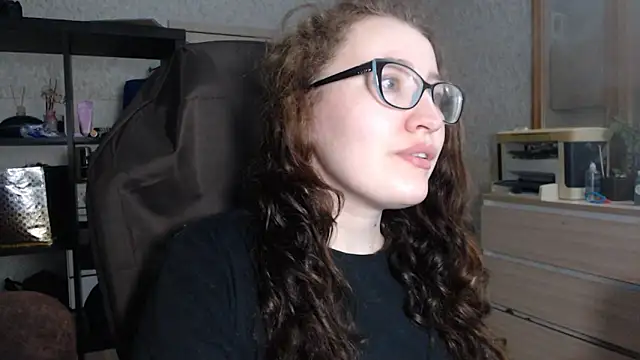 AnKey Rayah online show from 24, 2, 2025