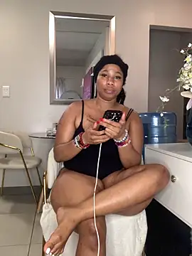 CurvyDesire1 online show from 15, 12, 2025