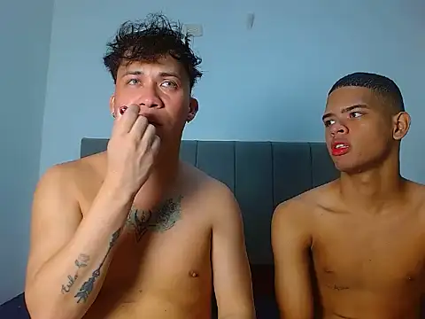 boyhot23x online show from 14, 7, 2026