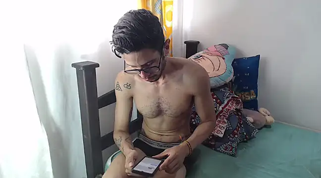 alisterxxx online show from 3, 3, 2025