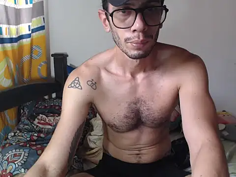 alisterxxx online show from 5, 12, 2025