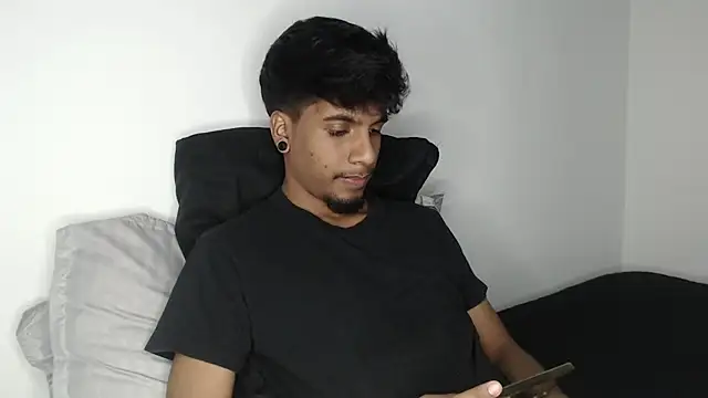 Snapshot of stevenosori chatting on 19, 9, 2025 stevenosori online show from 19, 9, 2025